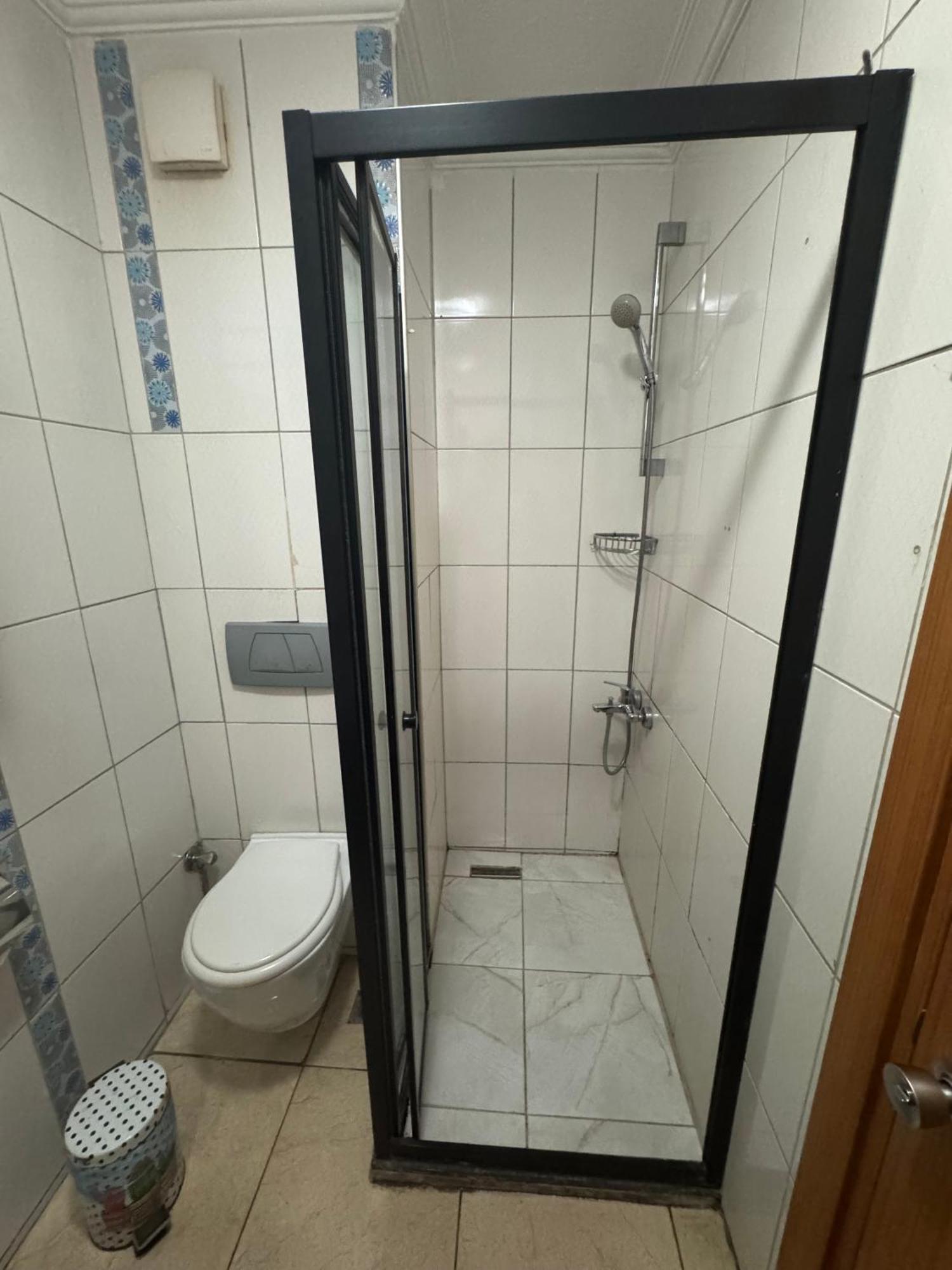 Esen Life Hotel Istanboel Buitenkant foto